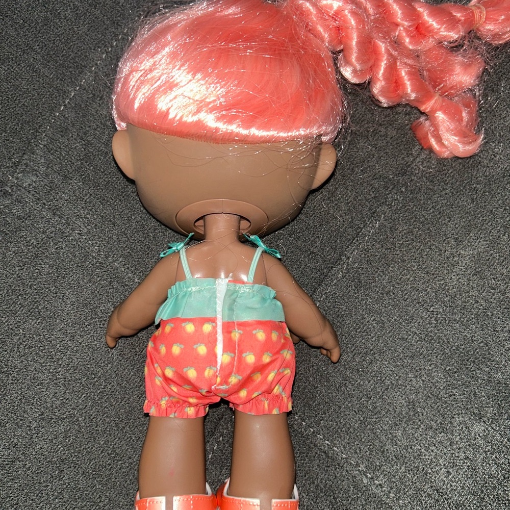 Kindi Kids Snack Time Friends Summer Peaches doll. - Picture 3 of 3
